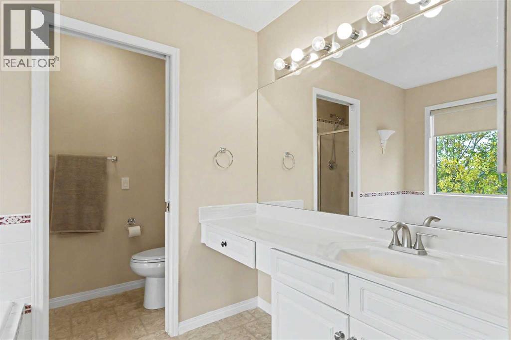 436 Rocky Ridge Bay Nw Property Photo 18