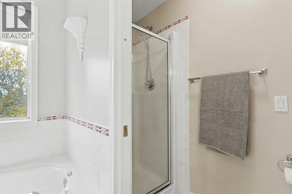 436 Rocky Ridge Bay Nw Property Photo 20