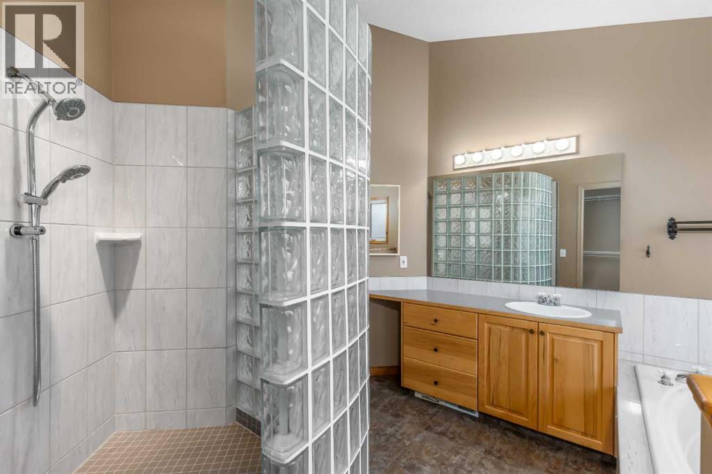 118 Gleneagles View Property Photo 23
