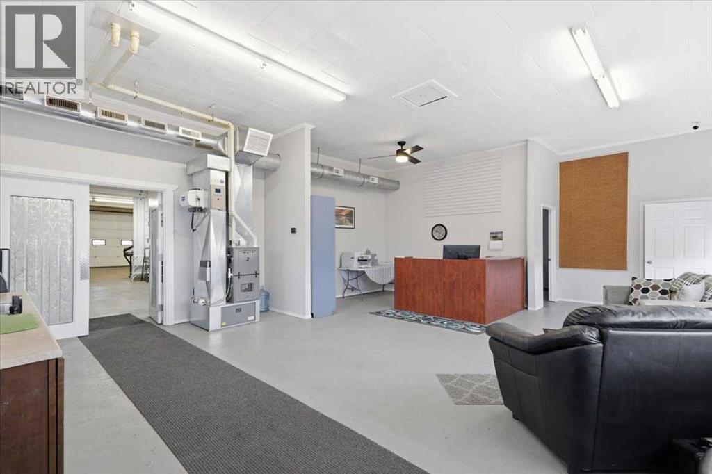 4839 Hankin Street Property Photo 3