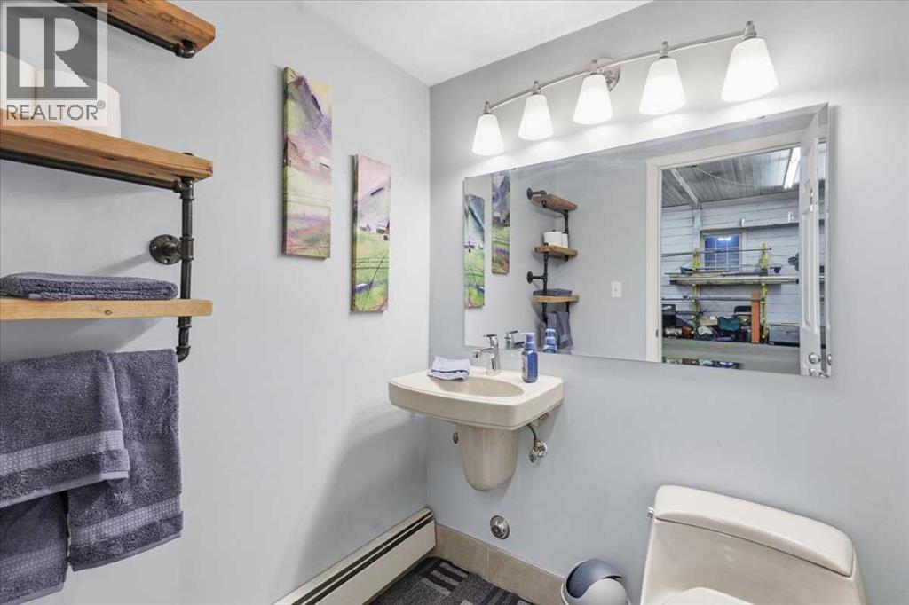 4839 Hankin Street Property Photo 14