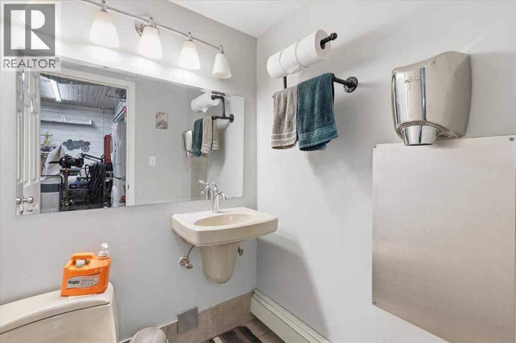 4839 Hankin Street Property Photo 15