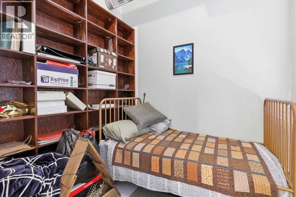4839 Hankin Street Property Photo 17