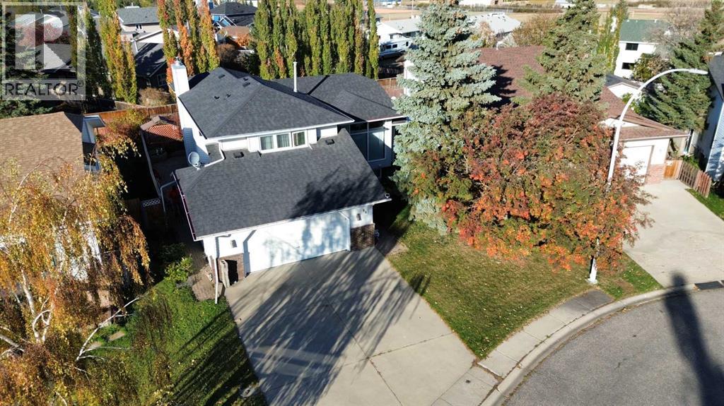 94 Athabasca Crescent Property Photo 2