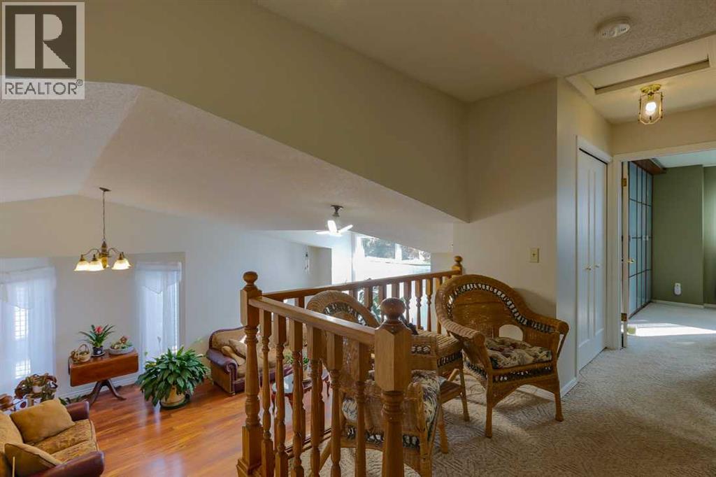 94 Athabasca Crescent Property Photo 9