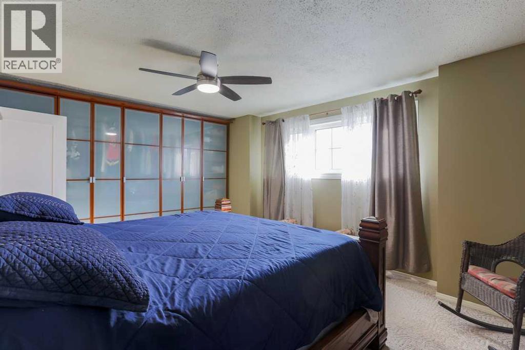 94 Athabasca Crescent Property Photo 11