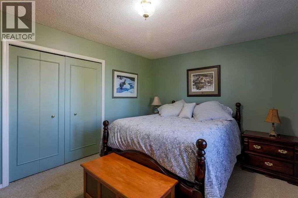 94 Athabasca Crescent Property Photo 17