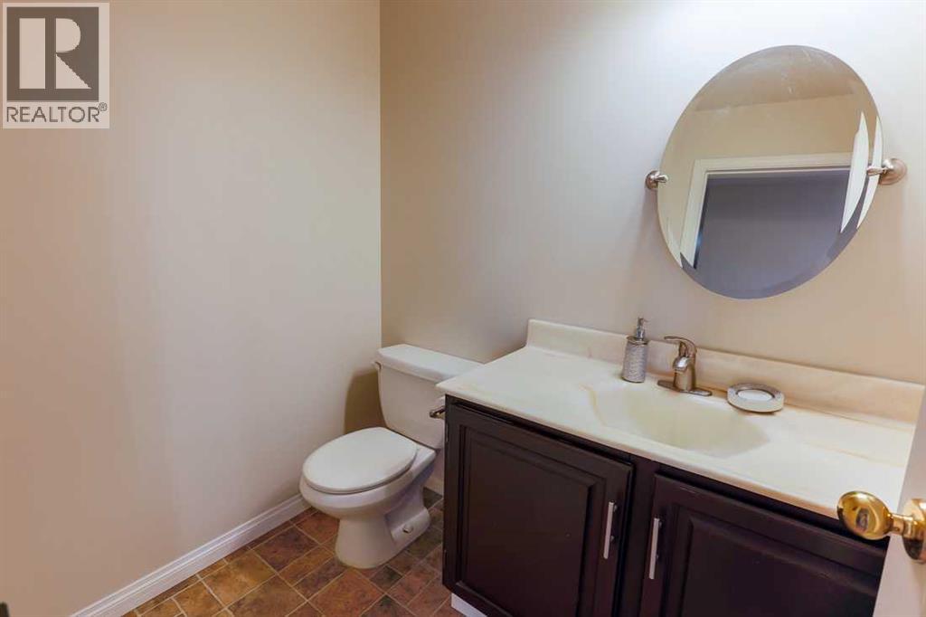 94 Athabasca Crescent Property Photo 21