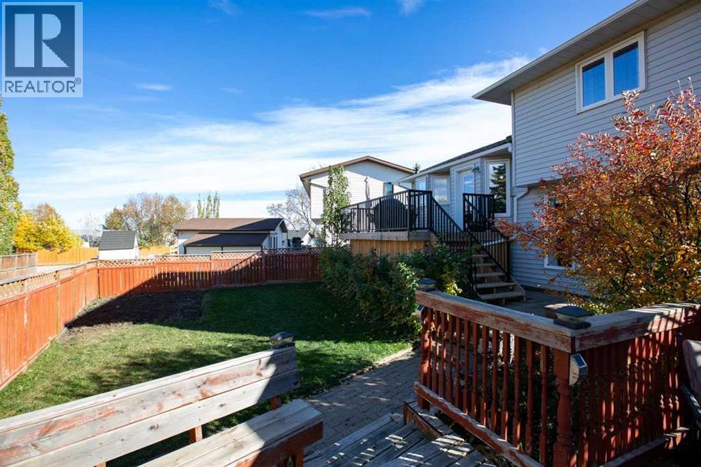 94 Athabasca Crescent Property Photo 32