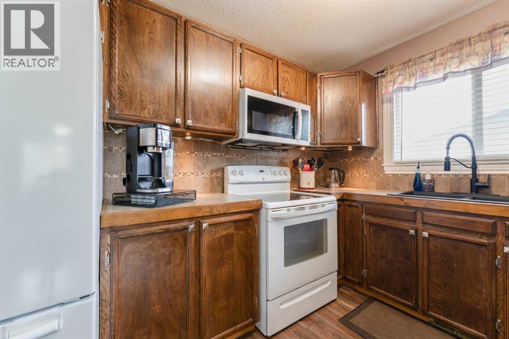 680 Wallace Drive Property Photo 14