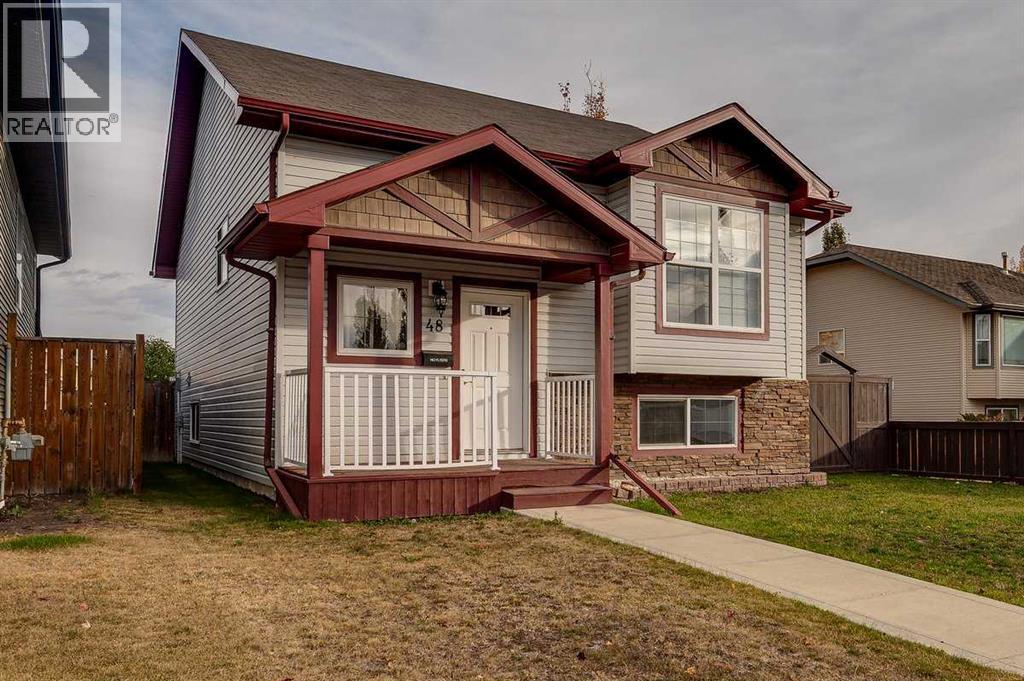 48 Vanson Close Property Photo 1