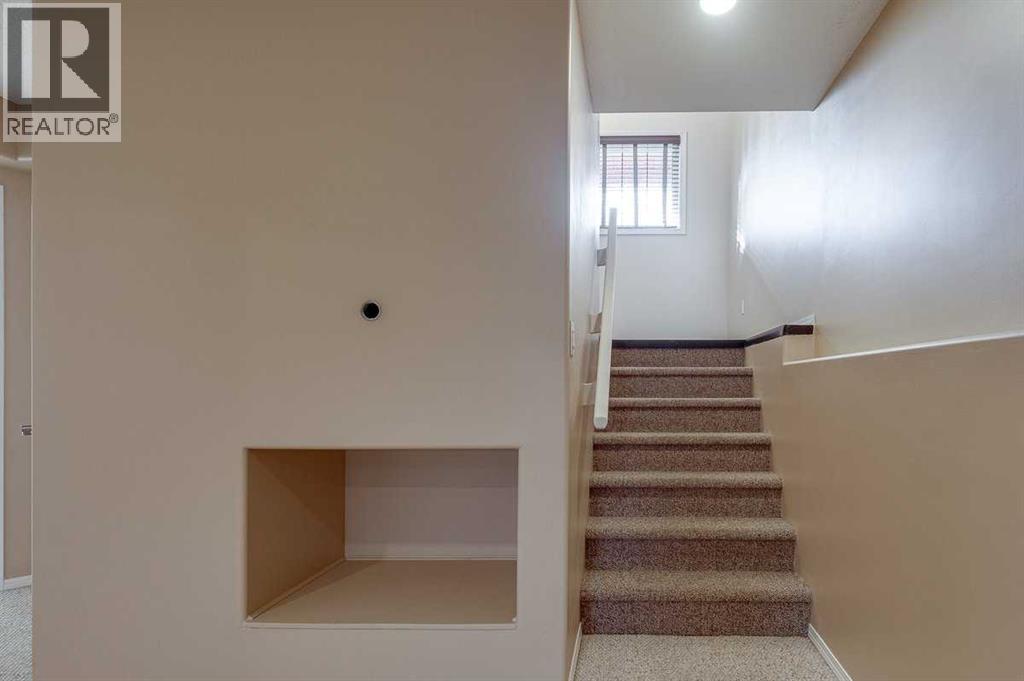 48 Vanson Close Property Photo 13