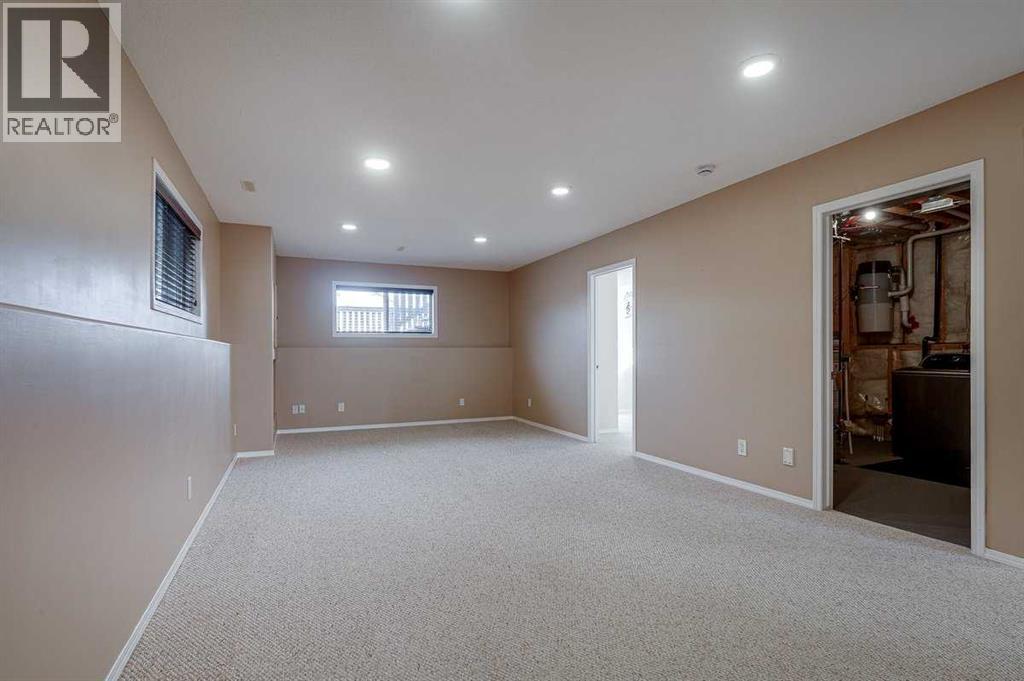 48 Vanson Close Property Photo 16