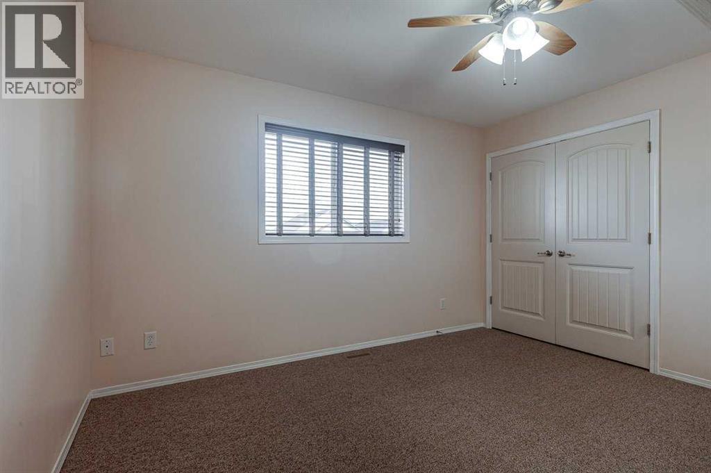 48 Vanson Close Property Photo 17