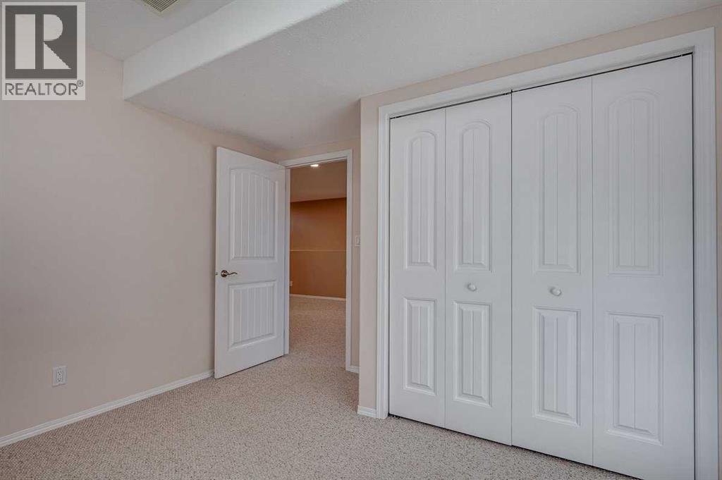 48 Vanson Close Property Photo 21