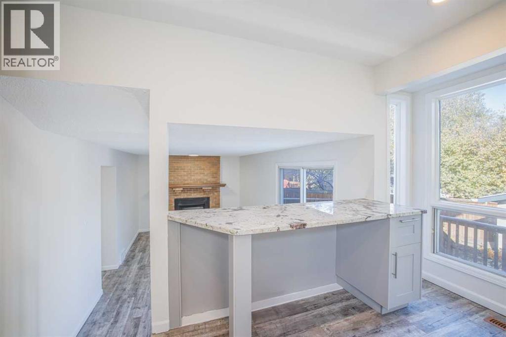 383 Woodfield Road Sw Property Photo 14