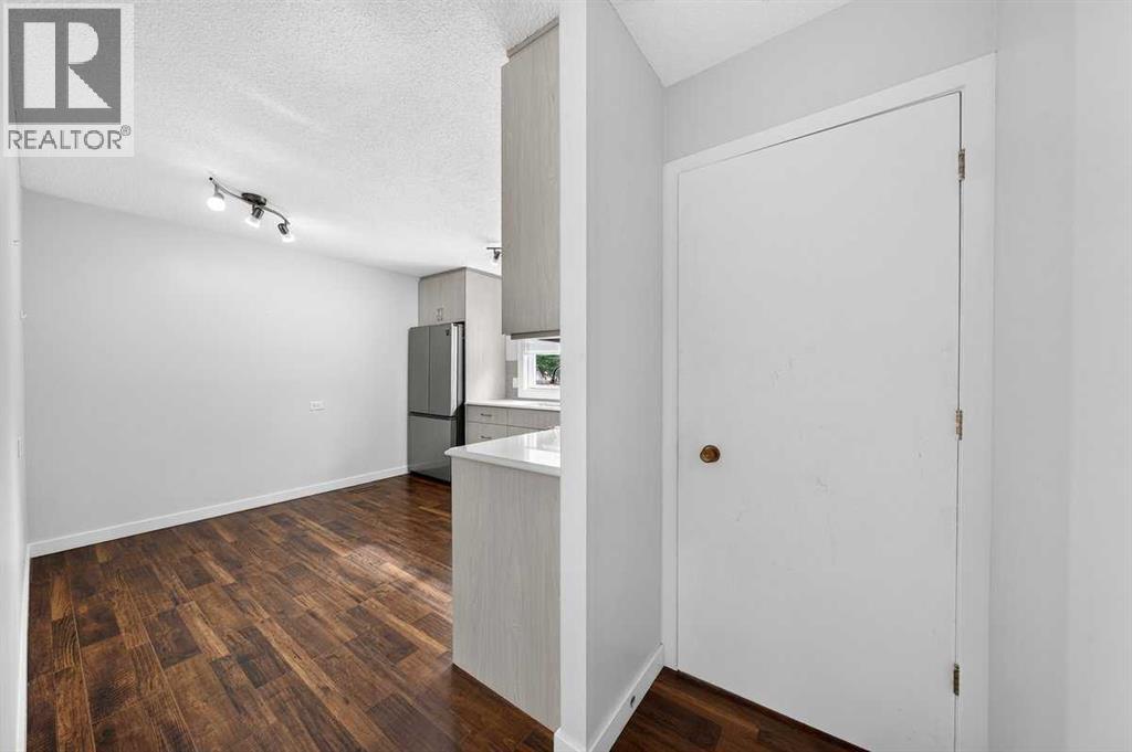 255 Huntridge Way Ne Property Photo 8