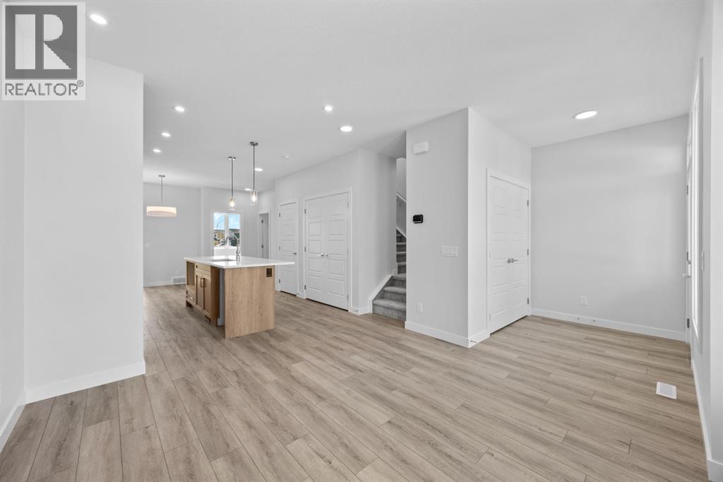 83 Hotchkiss Way Se Property Photo 8