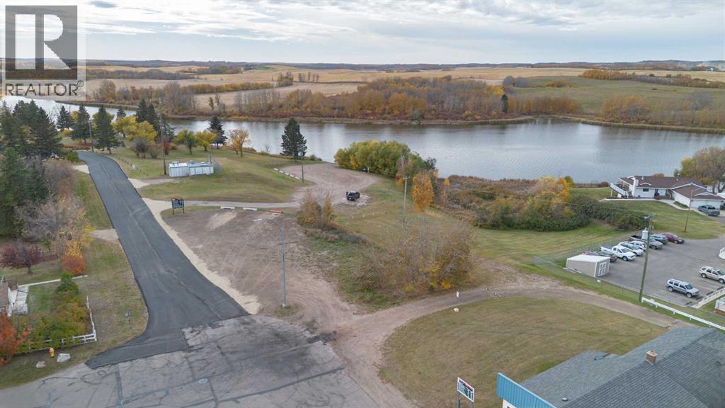 4812 50 Street Property Photo 11