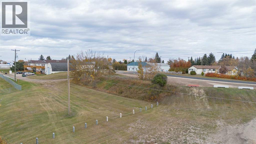4812 50 Street Property Photo 14