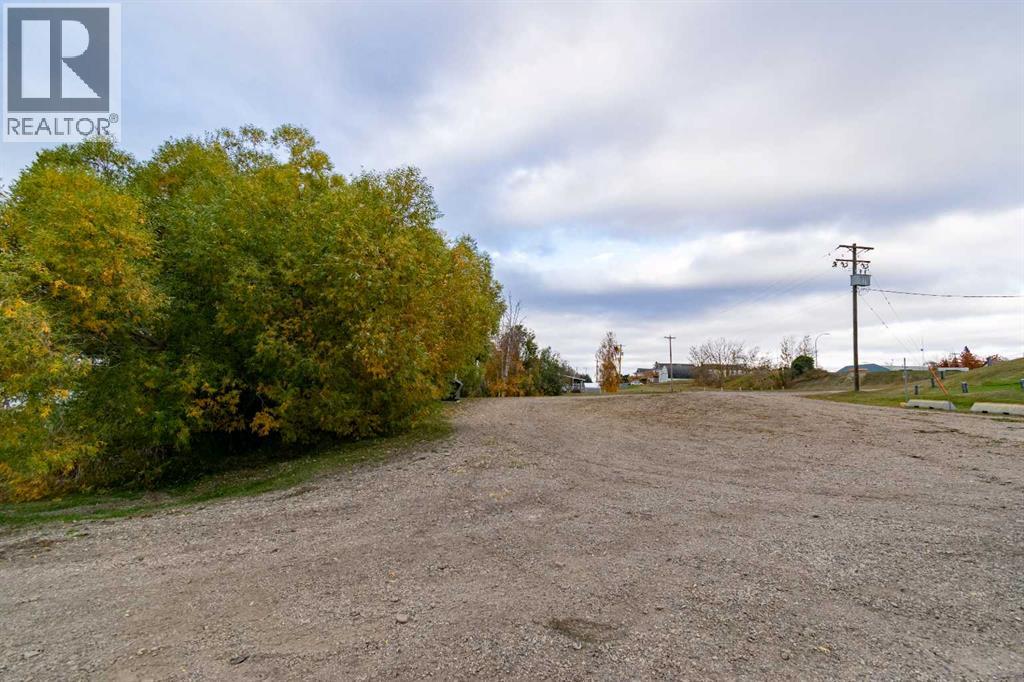 4812 50 Street Property Photo 24