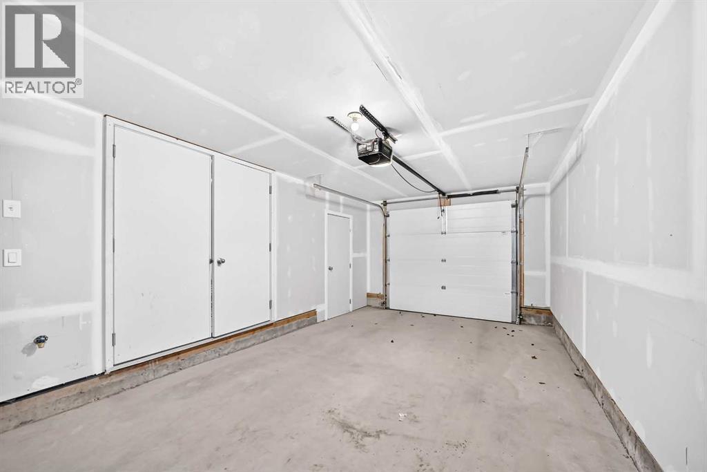 91 Spring Willow Close Sw Property Photo 36