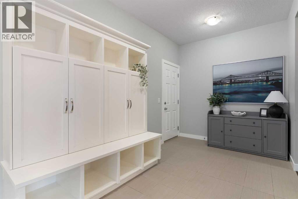 70 Canals Close Sw Property Photo 4