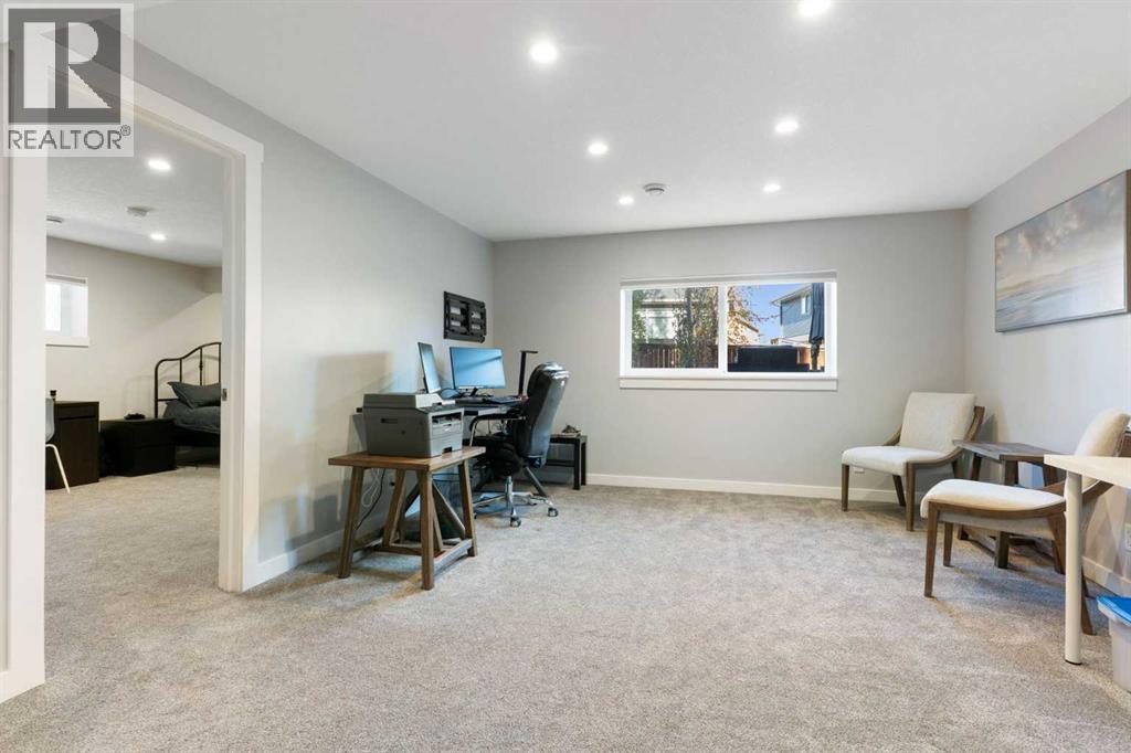 70 Canals Close Sw Property Photo 37