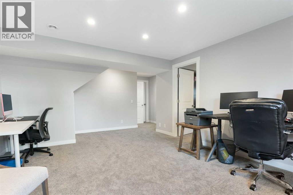 70 Canals Close Sw Property Photo 38