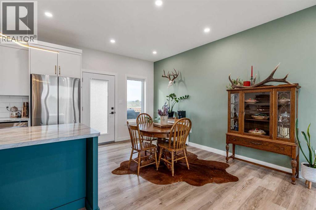 158 9 Street Property Photo 12