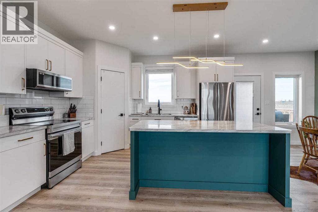 158 9 Street Property Photo 15
