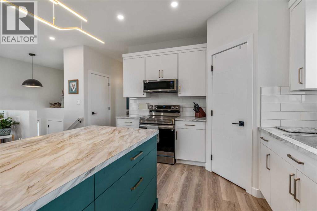 158 9 Street Property Photo 17