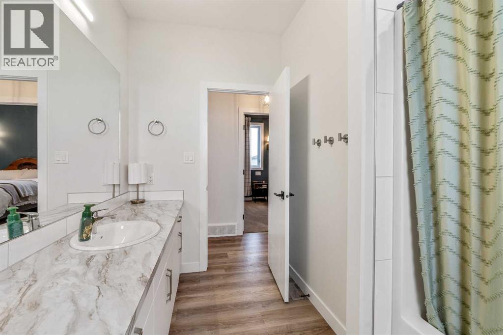 158 9 Street Property Photo 20