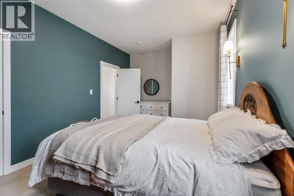 158 9 Street Property Photo 23