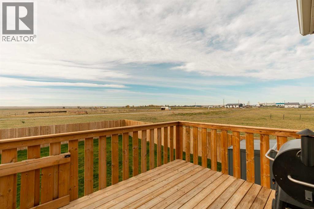 158 9 Street Property Photo 36
