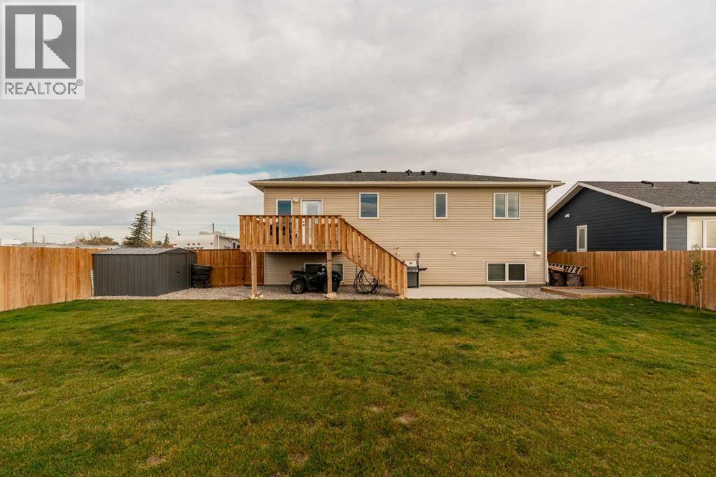 158 9 Street Property Photo 41