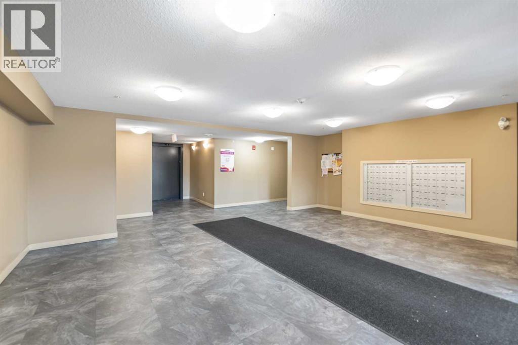 15 Saddlestone Way Northeast Property Photo 11