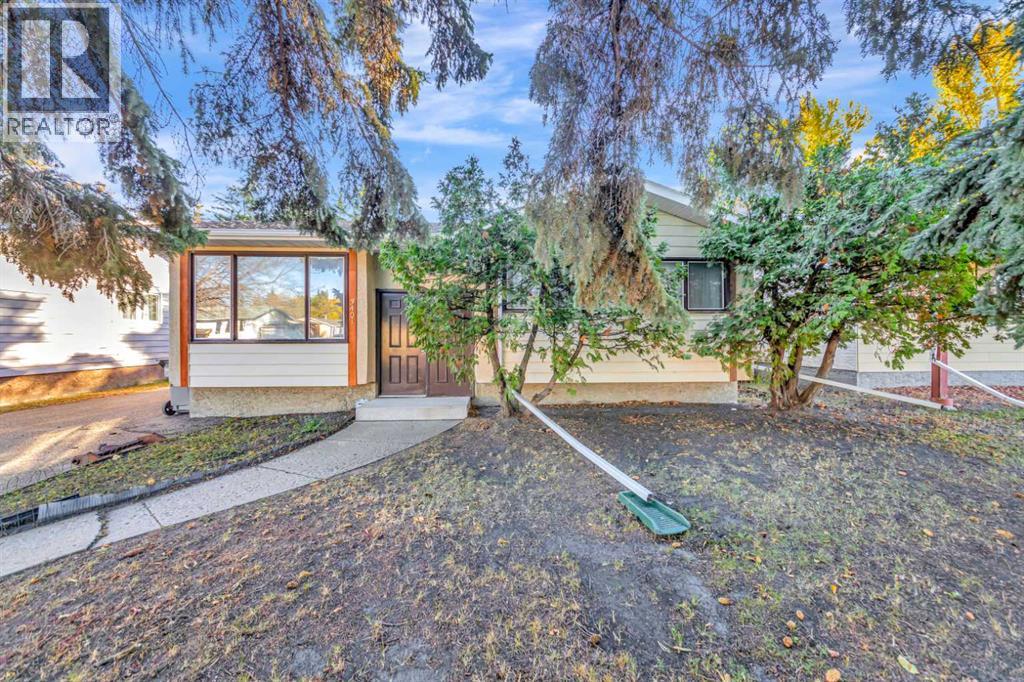3401 47 Avenue Property Photo 1