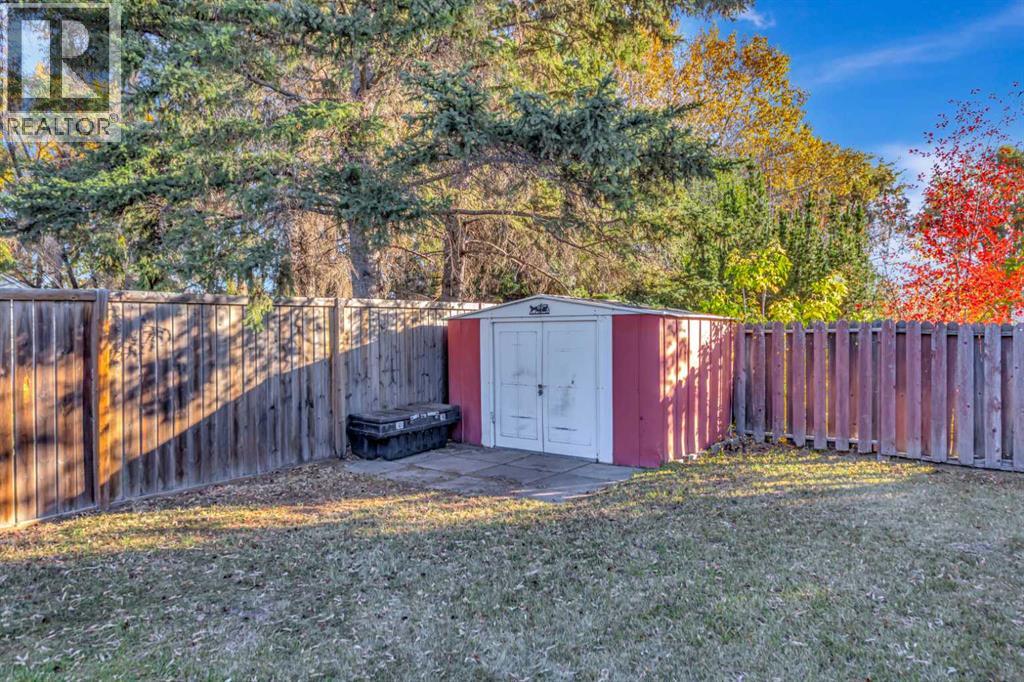 3401 47 Avenue Property Photo 26