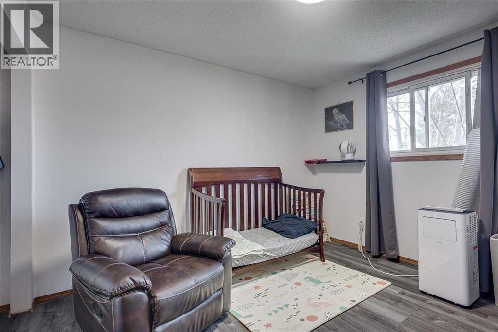 43 Oak Street Property Photo 17