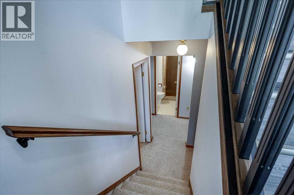 43 Oak Street Property Photo 23