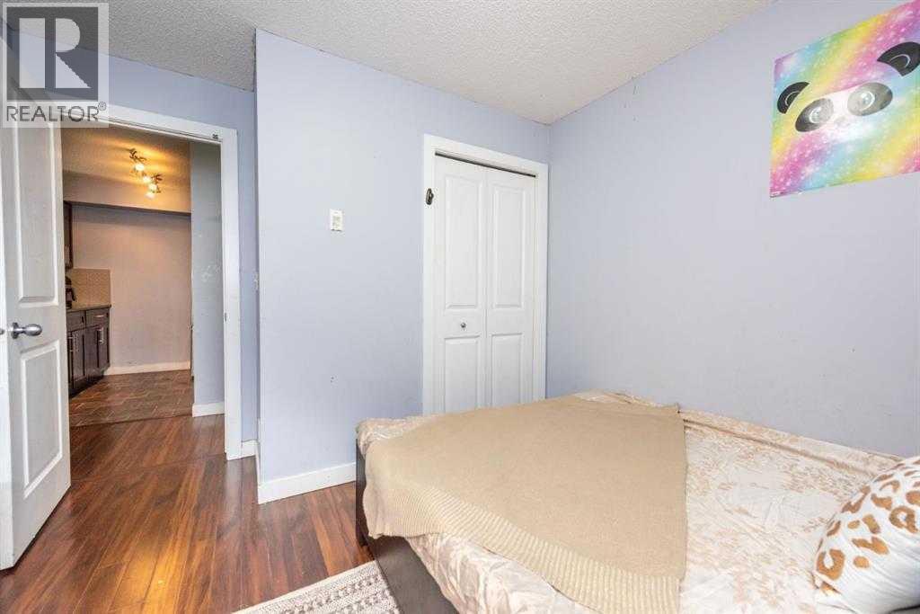 15 Saddlestone Way Northeast Property Photo 11
