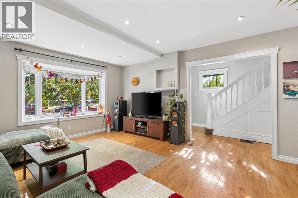 407 11 Street Ne Property Photo 6