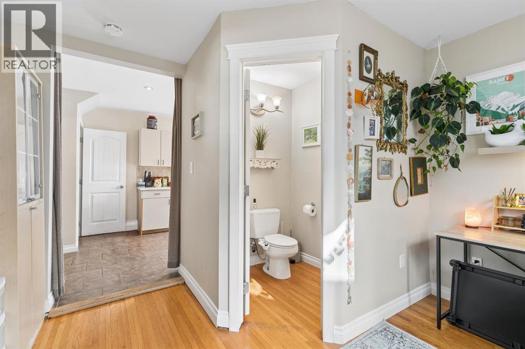 407 11 Street Ne Property Photo 16