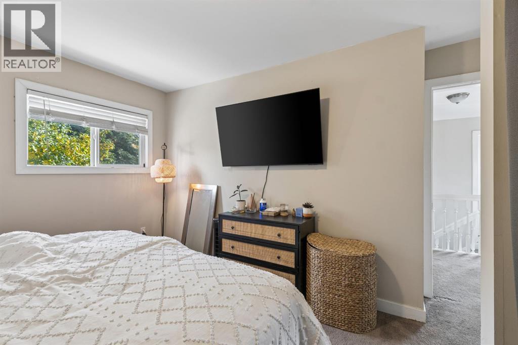 407 11 Street Ne Property Photo 18