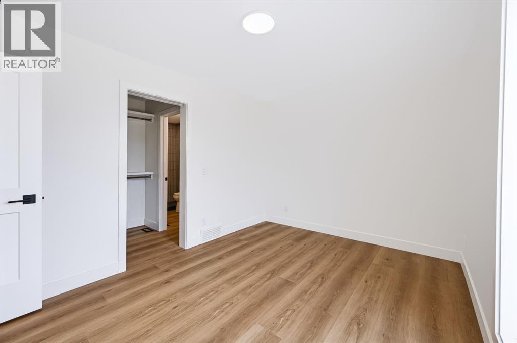 1905b 17 Street Nw Property Photo 13