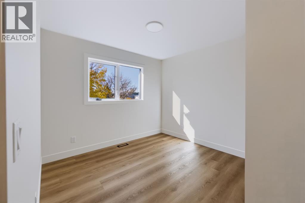1905b 17 Street Nw Property Photo 21