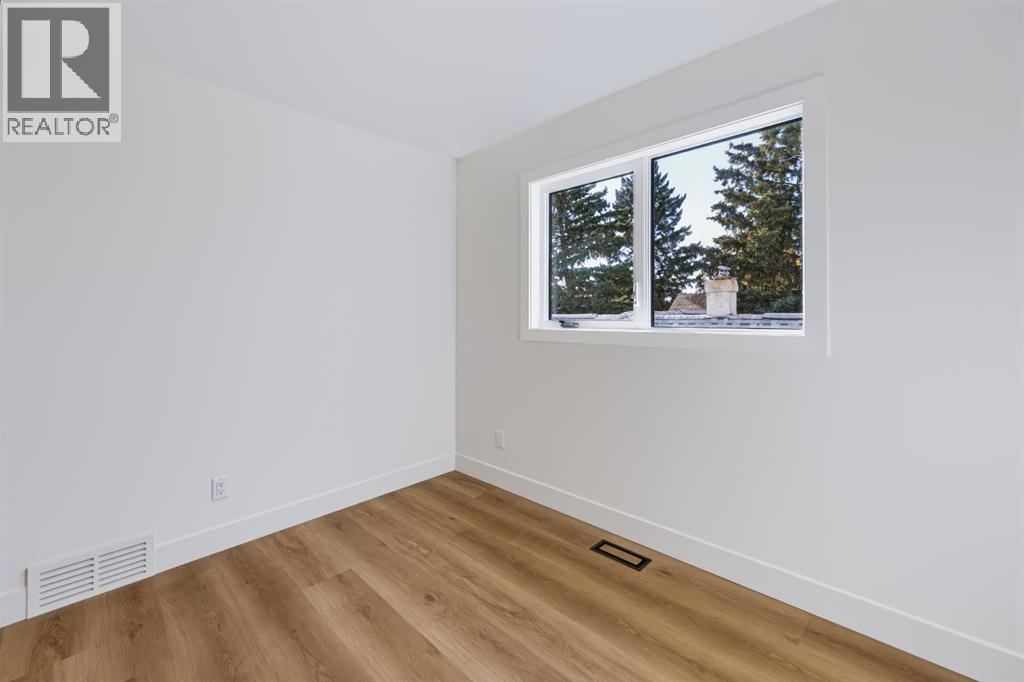 1905b 17 Street Nw Property Photo 22