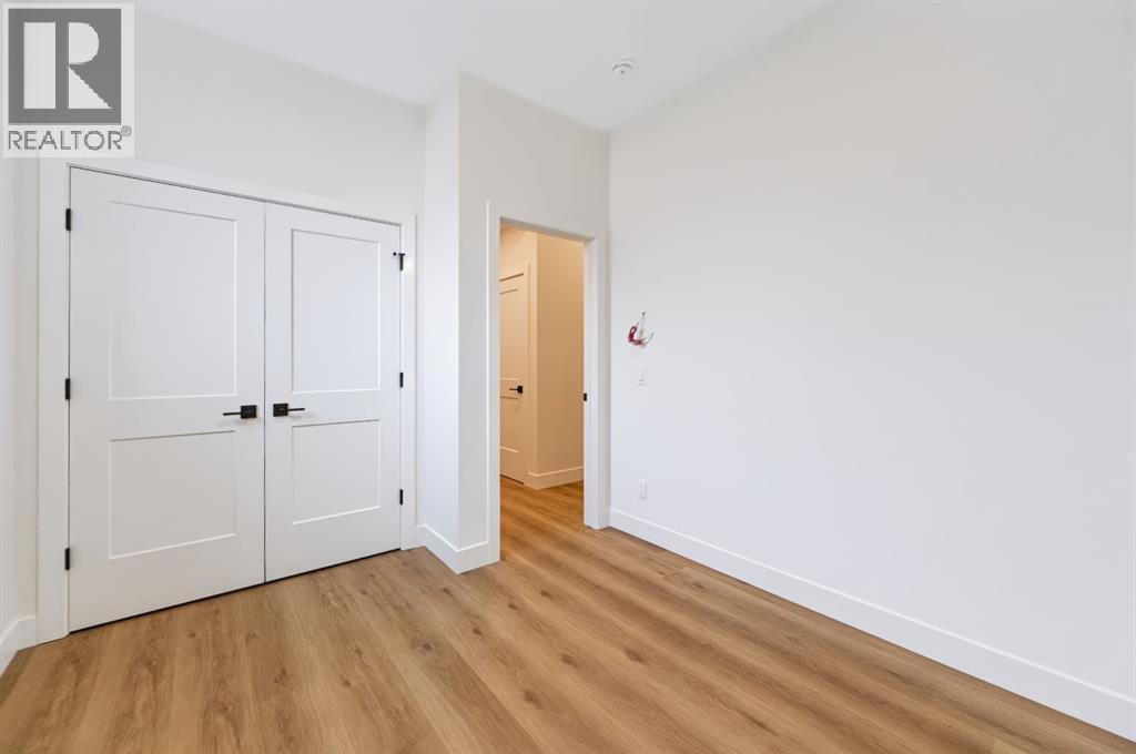 1905b 17 Street Nw Property Photo 33