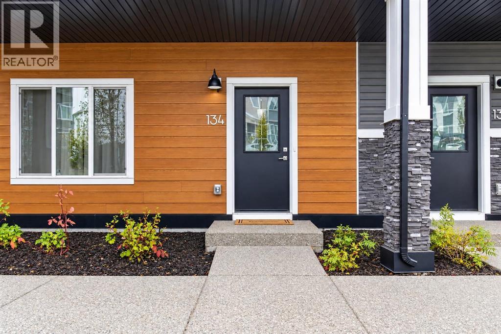 1862 Cornerstone Boulevard Northeast Property Photo 2